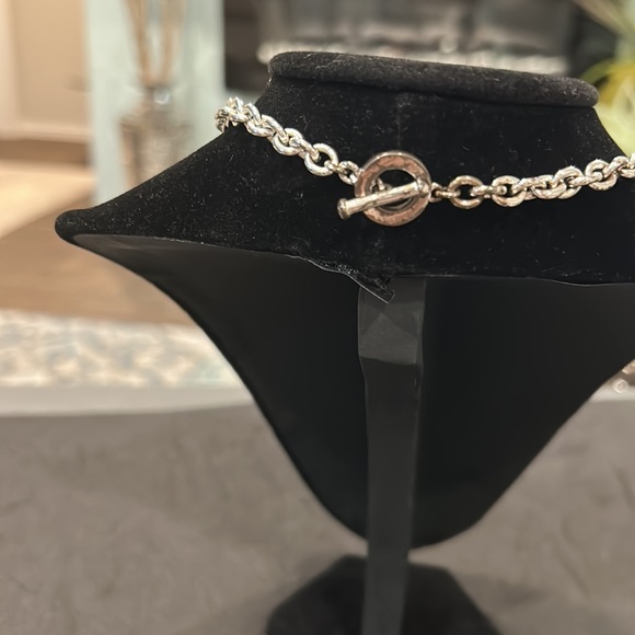 Silver & tortoise toggle clasp choker - Picture 2 of 2